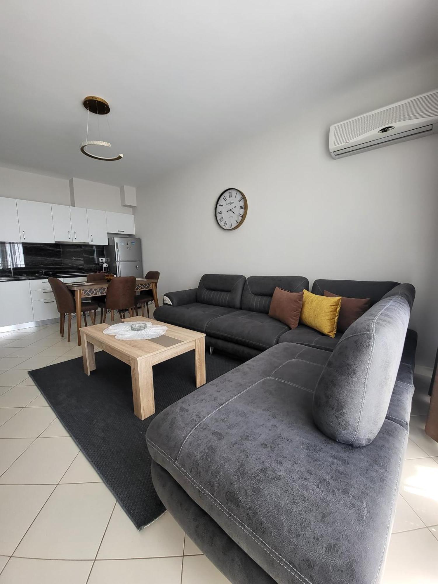 Alex'S Apartment 2 Durres Exterior photo
